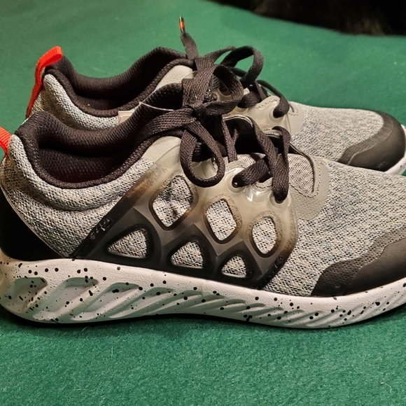 PRICE REDUCTION!! NWT All in Motion gray sneakers - Picture 8 of 15